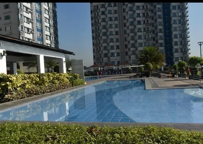 Mezza Residences Quezon City Aparthotel